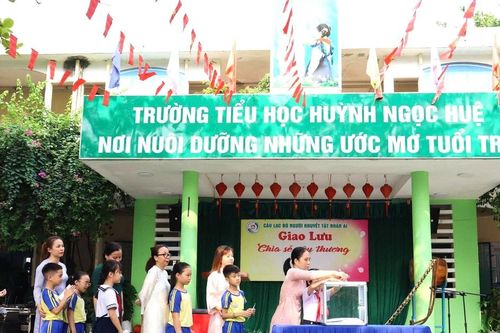 Nuôi dưỡng lòng nhân ái trong học sinh