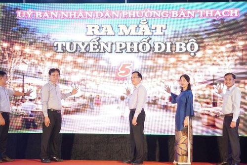 Phường Bàn Thạch khai mạc ngày hội Sách và văn hóa đọc, ra mắt tuyến phố đi bộ năm 2026