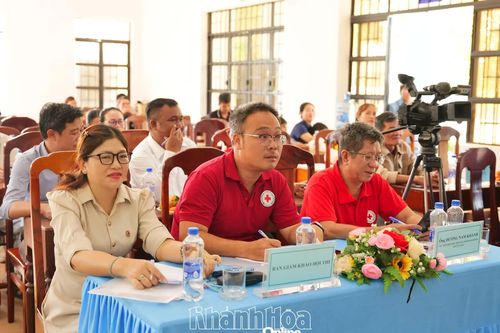 Hội Chữ thập đỏ tỉnh tổ chức hội thi tìm hiểu về nước sạch và vệ sinh
