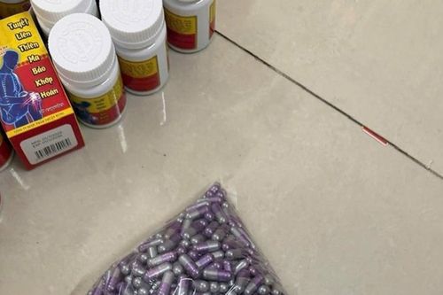 Khởi tố nhóm đối tượng sản xuất, buôn bán thuốc giả quy mô lớn tại TP.HCM