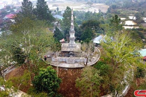 Khám phá tháp cổ Mường Và