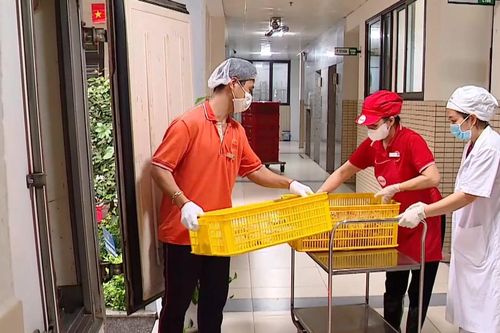 Hà Nội xây dựng, nhân rộng bếp ăn trường học an toàn