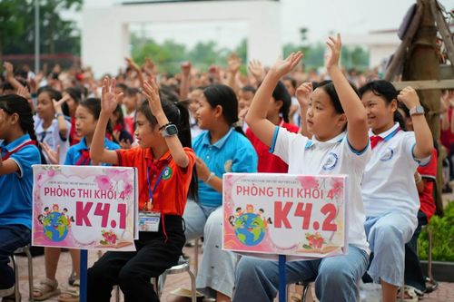 Vượt qua 200.000 đối thủ, 500 thí sinh xuất sắc nhất đang hội ngộ tại Chung kết Chữ đẹp Việt lần thứ 3