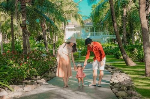 Có con nhỏ vẫn vi vu: 7 kinh nghiệm giúp chuyến đi nhẹ nhàng, an toàn