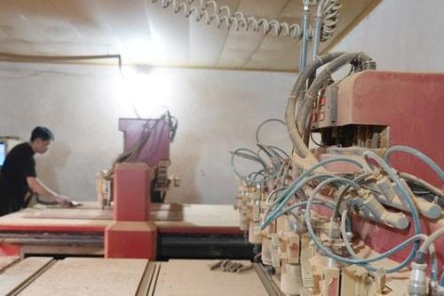 Làng nghề mộc Thượng Mạo tìm lối đi bền vững giữa nhịp sống số