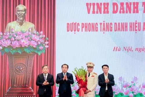 Bí thư Thành ủy Trần Đức Thắng: Lan tỏa tinh thần phục vụ nhân dân, xây dựng hình mẫu người chiến sĩ Công an Thủ đô thời kỳ mới