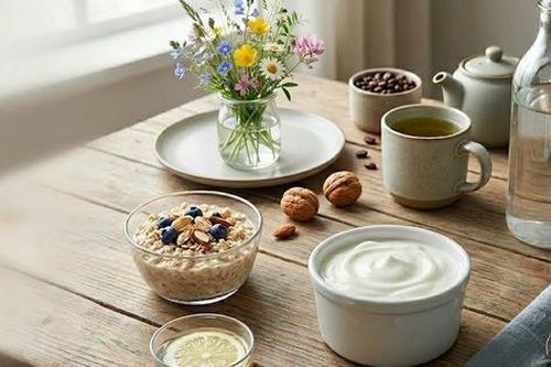 Nên ăn sữa chua trước hay sau bữa ăn để bổ sung protein và giúp tiêu hóa tốt hơn?