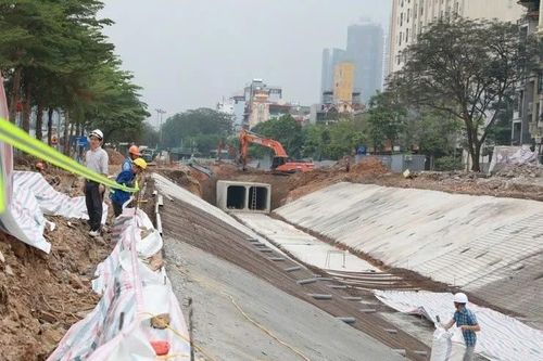 Thông tuyến kỹ thuật dự án đường thoát nước khu đô thị Tây Hồ Tây dịp 30-4