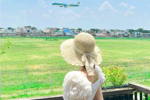 'Trend' đi cà phê ngắm máy bay trở lại: Đây là 5 quán có view 'xịn'