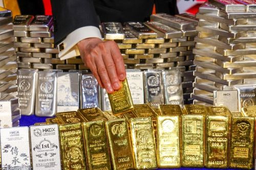 Hong Kong 'đánh cược' thành két vàng thế giới giữa biến động Iran