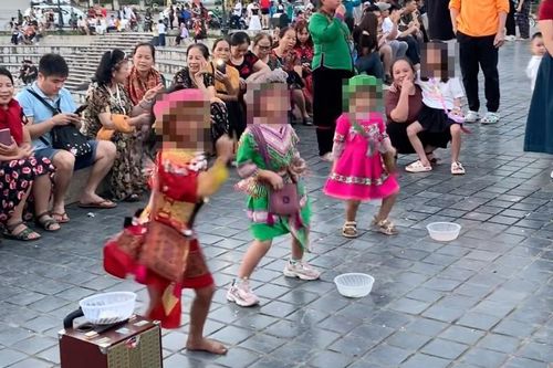 Chấn chỉnh vấn nạn trẻ em nhảy 'sexy' phản cảm, xin tiền ở Sa Pa