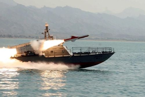 'Hạm đội muỗi' bí ẩn của Iran khiến Mỹ dè chừng