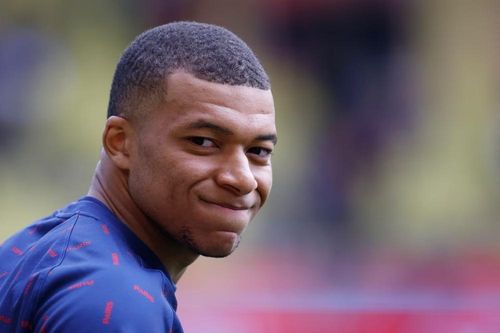CLB do Mbappe sở hữu tan mộng thăng hạng