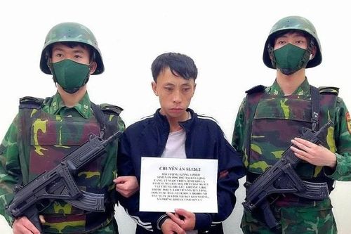 Bắt giữ đối tượng mua bán trái phép ma túy tại khu vực biên giới Sơn La