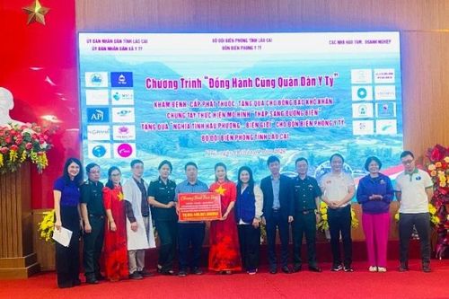 Đồng hành cùng quân dân Y Tý