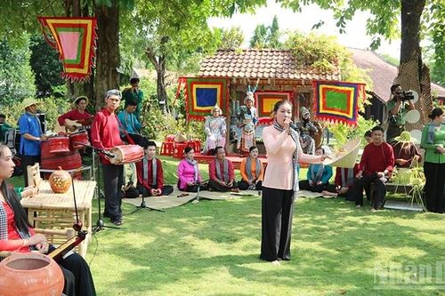 Vĩnh Long gìn giữ, phát huy giá trị văn hóa dân tộc