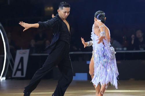 DanceSport Việt Nam khởi đầu ấn tượng tại Giải vô địch Đông Nam Á 2026