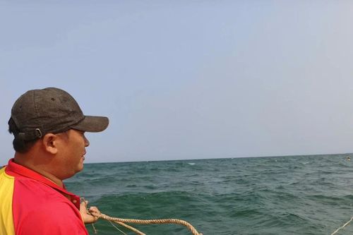Quảng Ngãi khoanh vùng an toàn tắm biển trước mùa du lịch