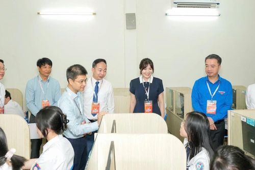 Gần 1.500 thí sinh tranh tài thi Vô địch Tin học văn phòng vòng loại quốc gia