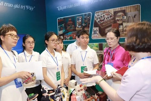 Phát triển năng lực toàn diện cho người học qua khởi nghiệp và đổi mới sáng tạo
