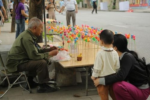 Te Tò He: Kể câu chuyện văn hóa thông qua trải nghiệm thị giác sống động