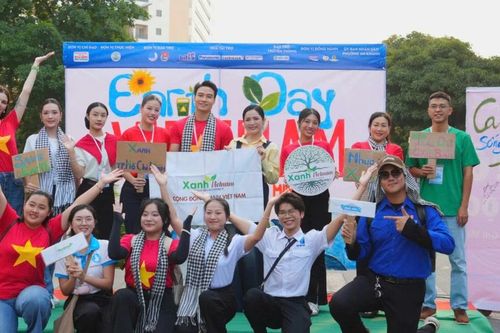 Hơn 100 nghìn tình nguyện viên tham gia chiến dịch nhặt rác toàn quốc