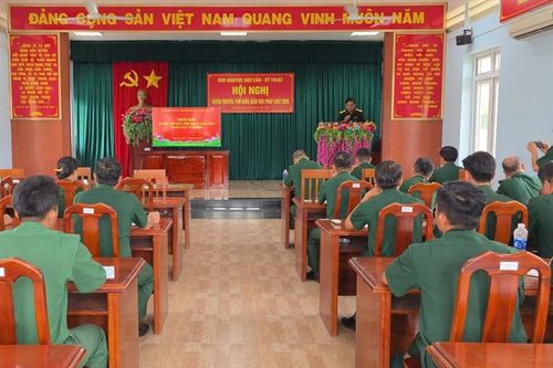 VKS Quân sự Khu vực 71 phối hợp tổ chức tuyên truyền phổ biến giáo dục pháp luật