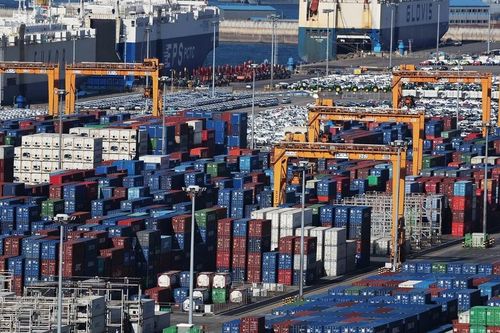 Những hạn chế trong ứng phó của định chế tài chính trước các cú sốc toàn cầu