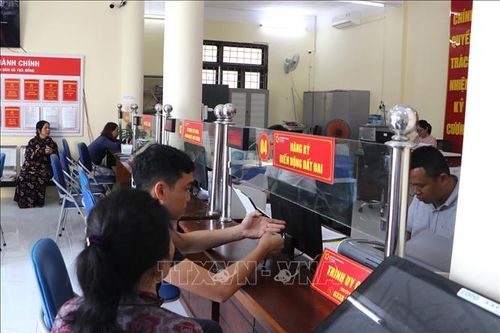 Tinh gọn bộ máy: Cần bứt tốc về chất lượng