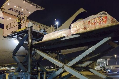 Tập đoàn Lulu thuê máy bay vận chuyển rau quả tươi từ Việt Nam sang UAE