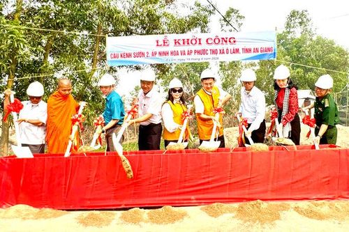 UBND xã Ô Lâm khởi công xây dựng cầu Kênh Sườn 2