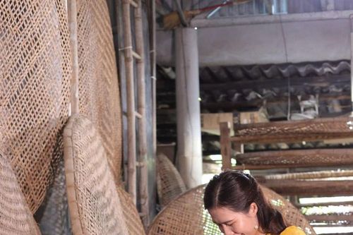 Tơ lụa và những chuyện rời