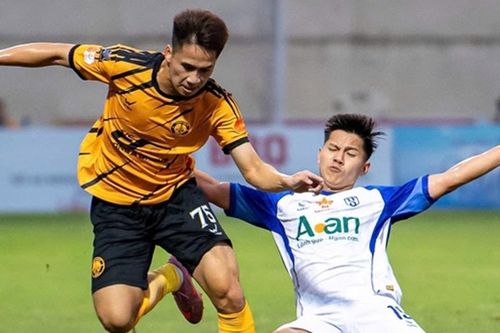 Thanh Hóa chia điểm đầy tiếc nuối trước 10 người của SLNA tại V-League