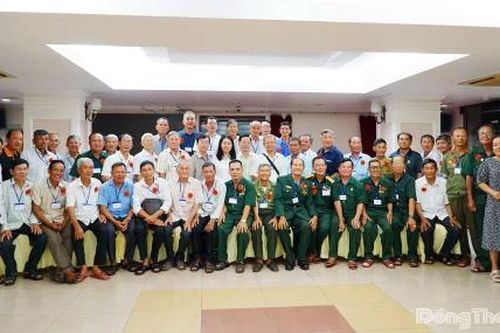 Đồng Tháp: Đưa 39 cựu chiến binh tham quan Nhà tù Phú Quốc