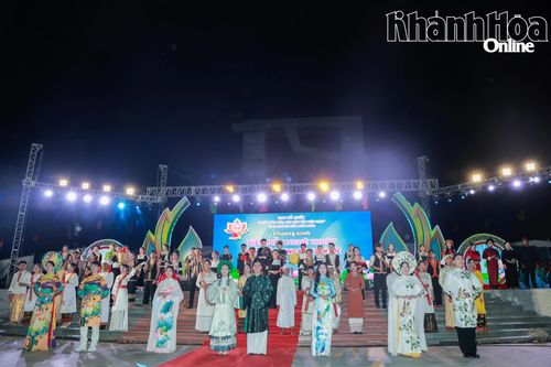 Sắc màu Ngày Văn hóa các dân tộc Việt Nam tại Khánh Hòa