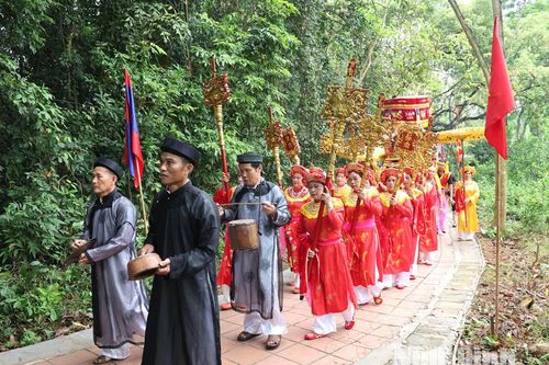 Lễ hội truyền thống Đền thờ Công chúa Nhồi Hoa
