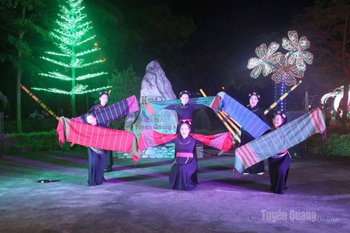 Xã Lâm Bình ra mắt chương trình Điểm hẹn âm nhạc