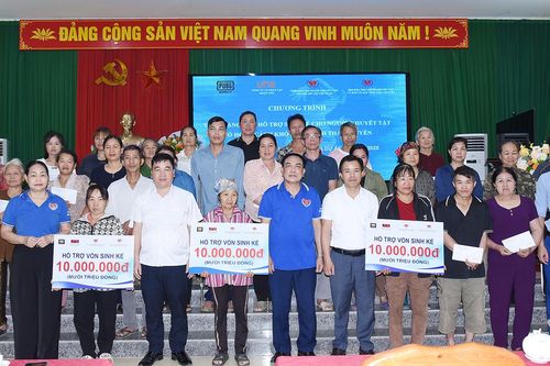 Chung tay vì người khuyết tật