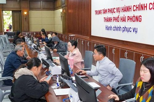 Thành phố Hải Phòng xây dựng hình ảnh cán bộ gần dân, trọng dân
