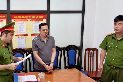 Nguyên cán bộ Ủy ban Kiểm tra Tỉnh ủy lừa đảo chiếm đoạt tài sản