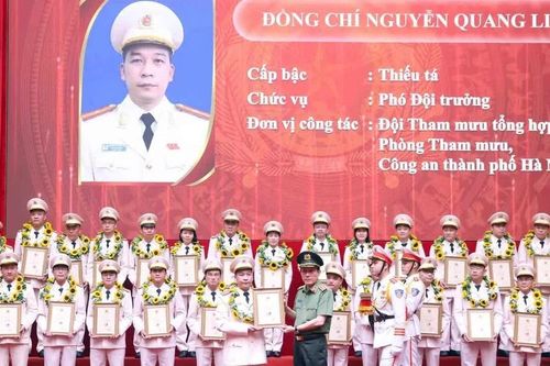 Chân dung người cán bộ tham mưu tận tụy vì bình yên Thủ đô