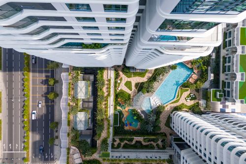 Nghịch lý giao dịch giảm sâu, giá nhà vẫn không hạ