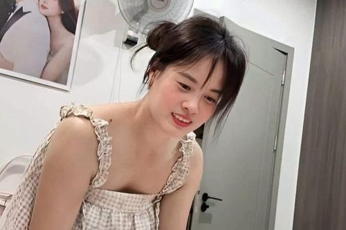 Mẹ U50 trẻ trung, con cái ủng hộ đi bước nữa sau 21 năm đơn thân