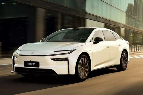 Xe điện Toyota gây sốt tại Trung Quốc vì giá rẻ