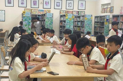 Khi đọc sách không còn là 'giờ phụ'