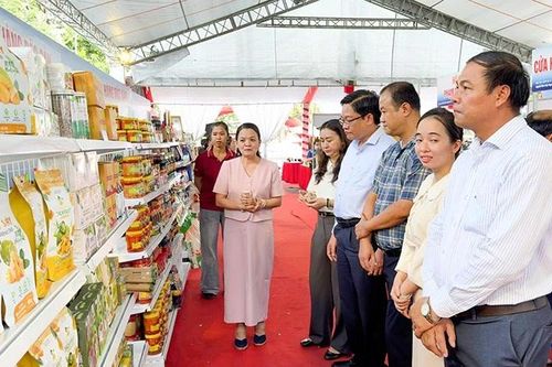 Vĩnh Long nâng tầm bản sắc địa phương thông qua Tuần lễ sản phẩm OCOP