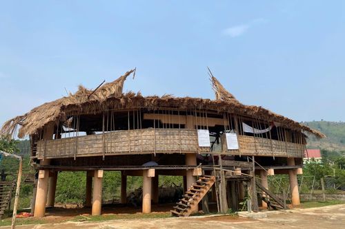 Người dân Ngọk Réo khẩn trương khắc phục hậu quả giông lốc