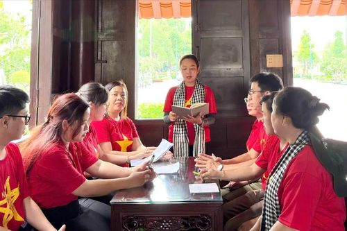 Giữ chuẩn văn hóa Đảng trong thời đại số