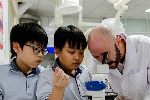 Những 'mảng tối' phía sau giải thưởng KHKT cấp Quốc gia