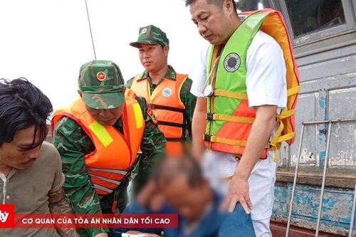 Cứu ngư dân bị thương nặng trên vùng biển Bạch Long Vĩ